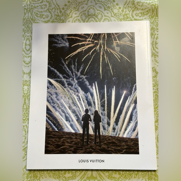 Louis Vuitton The Book #14 - Picture 2 of 3